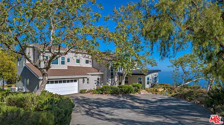 401 Moonrise Dr Malibu, CA 90265