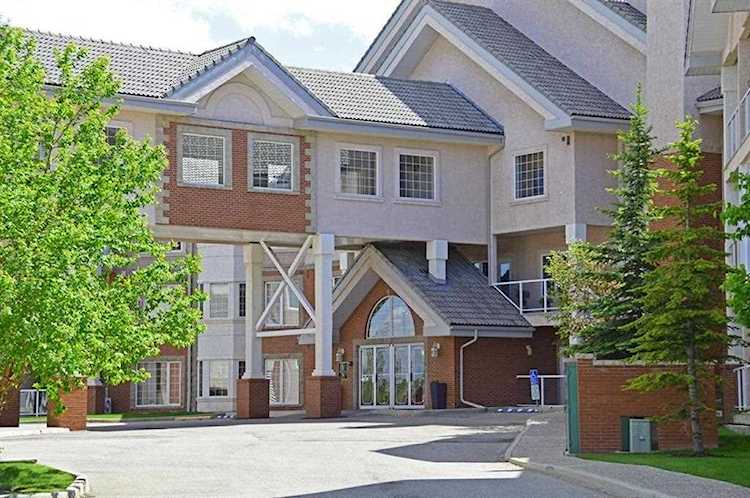 223 Tuscany Springs Blvd NW #320 Calgary, AB T3L 2M2