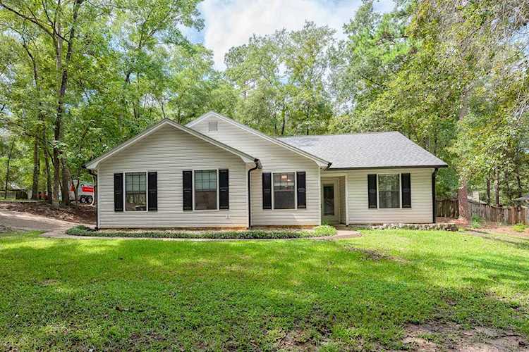 9100 Bithlo Ln Tallahassee, FL 32312 in Killearn Lakes Photo 1