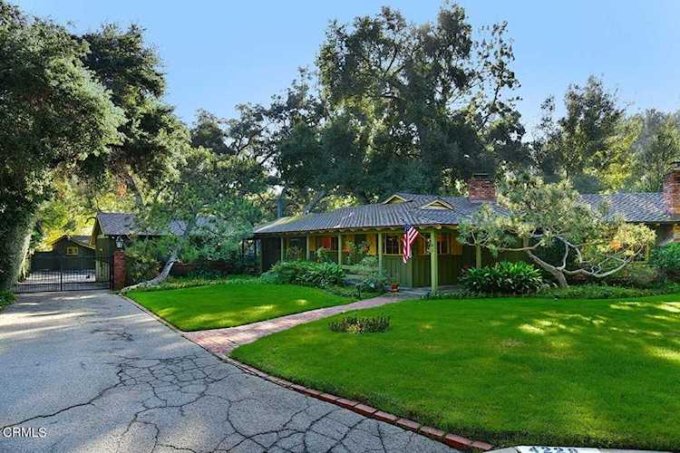4228 Chula Senda Ln La Canada Flintridge, CA 91011