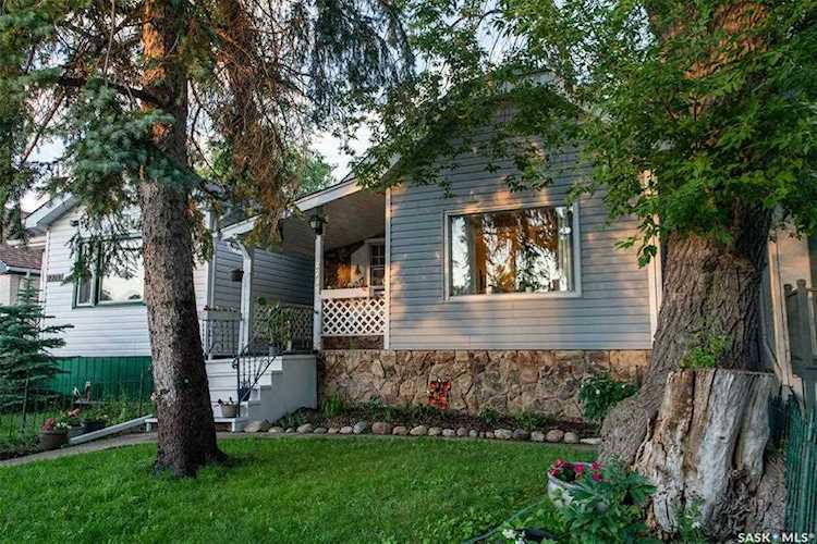 2217 Princess St Regina, SK S4T 3Z9