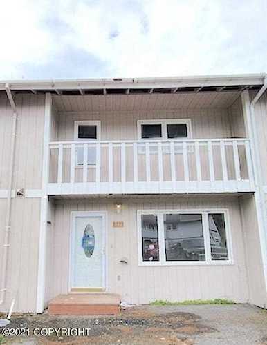 304 Deerfield Drive #304 Anchorage, AK 99515