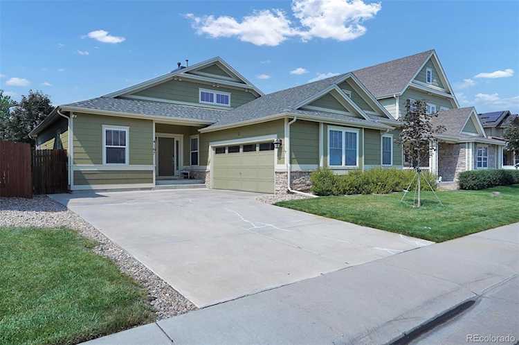 4167 S Liverpool St Aurora, CO 80013 | MLS ® 3978502 Photo 1