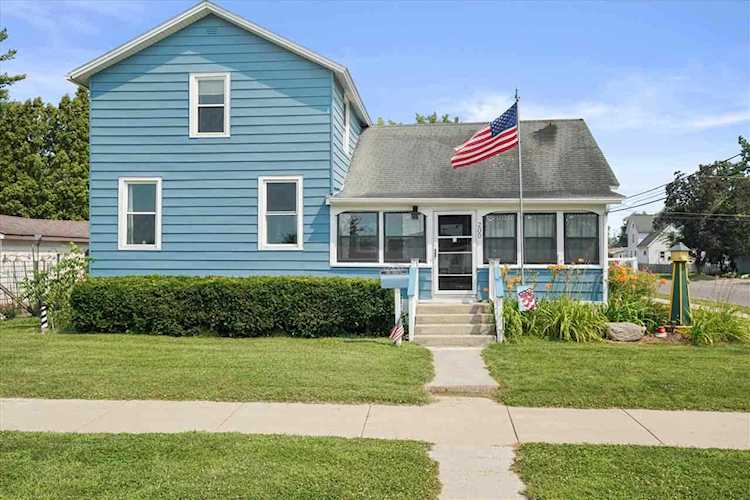 200 Pauquette St Portage, WI 53901