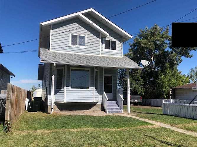 2612 80 Ave SE Calgary, AB T2C 2K7