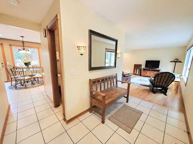 6051 Terrace Circle Rockford, MN 55373