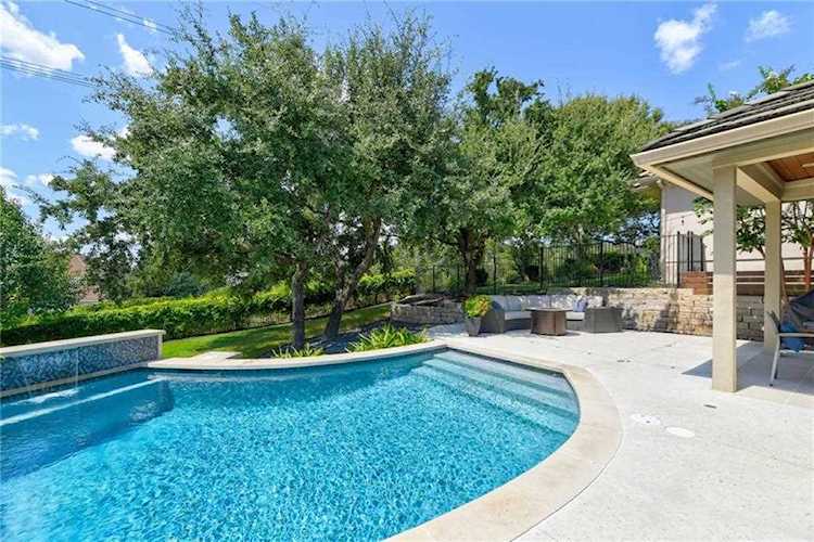 11316 Woodland Hills TRL Austin, TX 78732