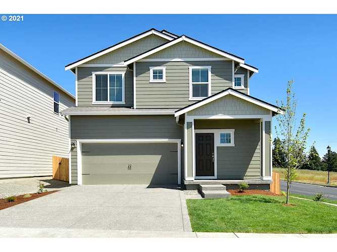 1421 W 15th Ave La Center, WA 98629
