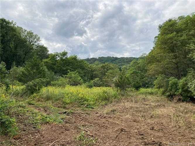 75 Pent Road Beacon Falls, CT 06403