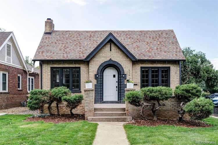 2591 Holly St Denver, CO 80207