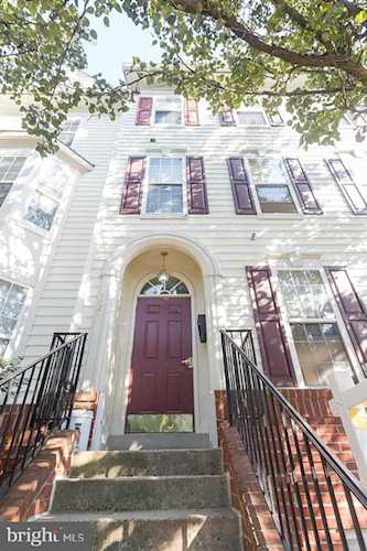1597 Leeds Castle Dr #201 Vienna, VA 22182 | MLS® VAFX2019832 Photo 1