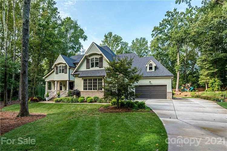1110 Reamoor Dr Waxhaw, NC 28173
