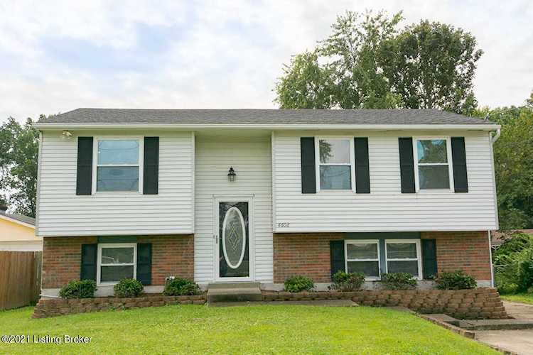 4608 Mud Ln Louisville, KY 40229