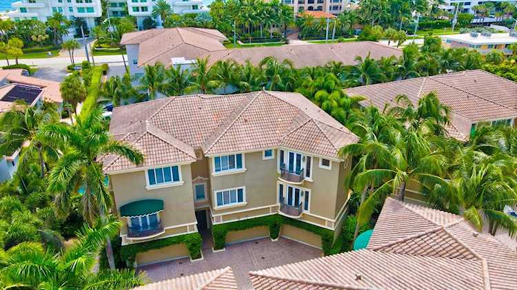 921 Osceola Drive #9 Boca Raton, FL 33432
