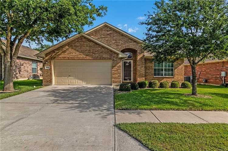 1480 Stone Rim LOOP Buda, TX 78610