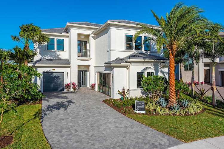 17136 Ludovica Lane Boca Raton, FL 33496