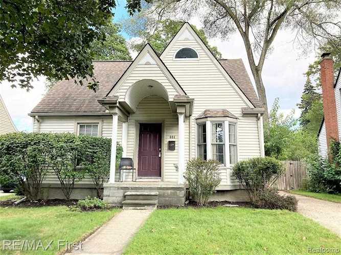 606 Flowerdale St Ferndale, MI 48220