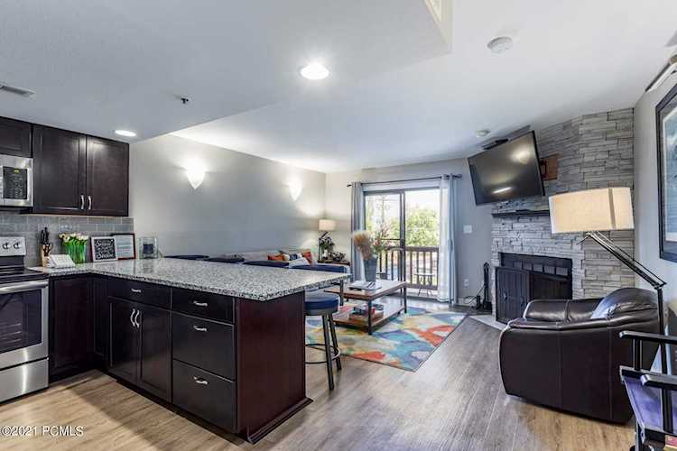 1487 Woodside Ave Park City, UT 84060
