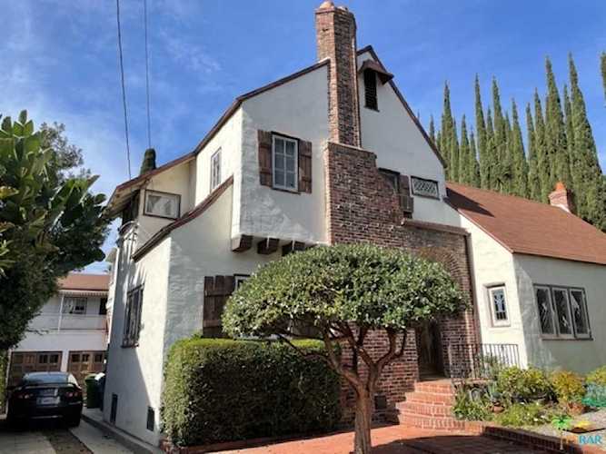 1973 Carmen Ave, Los Angeles, CA 90068 | RubyHome Photo 1