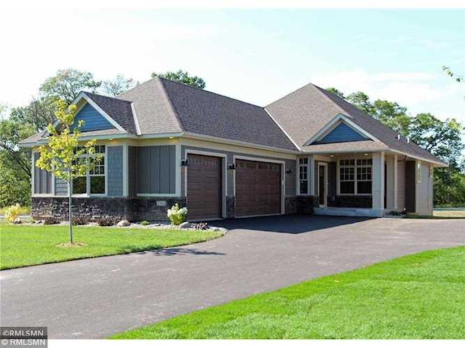 2523 Neal Court N Stillwater, MN 55082