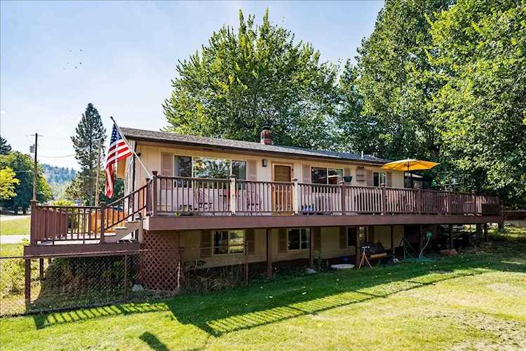 1402 E 8th St Polson, MT 59860