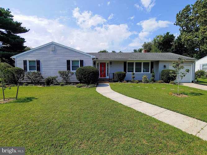 722 W Ivy Dr Seaford, DE 19973