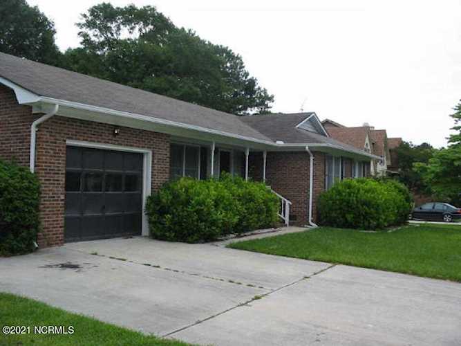 4434 Deborah Court Wilmington, NC 28405