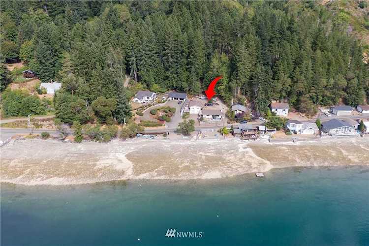 7310 7312 NE North Shore Rd Belfair, WA 98528