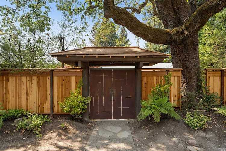 19265 E 7th Street Sonoma, CA 95476