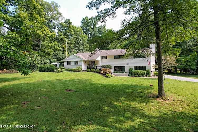 1007 Evergreen Rd Anchorage, KY 40223