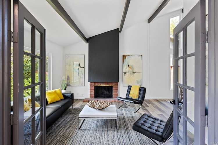 19 Mount Muir Court San Rafael, CA 94903