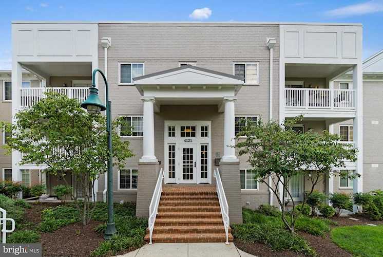 4121 Four Mile Run Dr S #101 Arlington, VA 22204