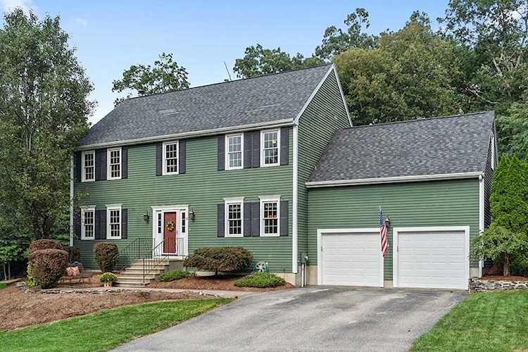 33 Elliot Trail Grafton, MA 01519