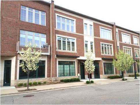 2015 Hazel St Birmingham, MI 48009