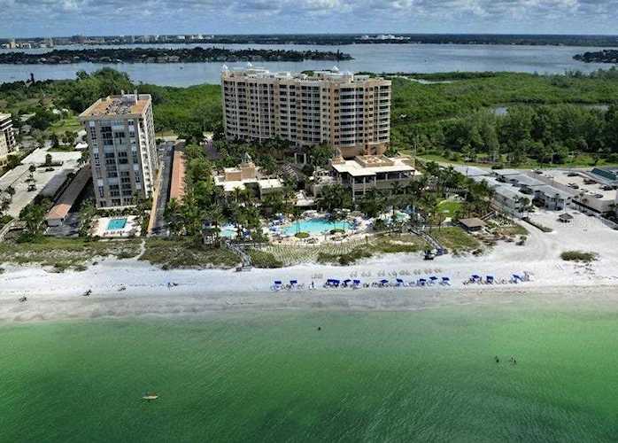1300 Benjamin Franklin Dr #401 Sarasota, FL 34236