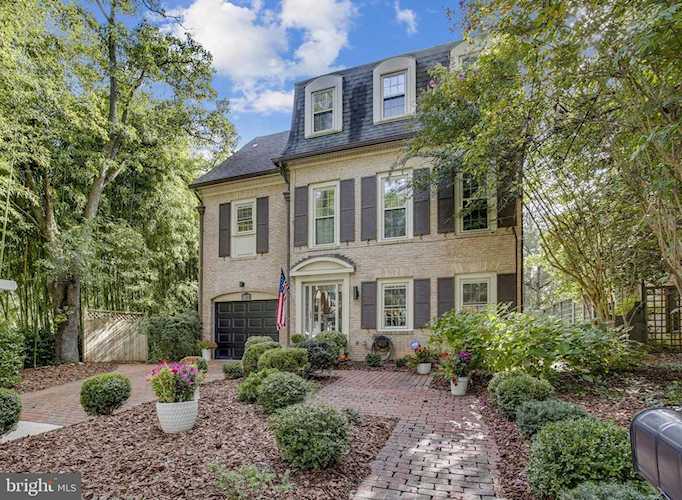 5300 Sherier Place Washington, DC 20016