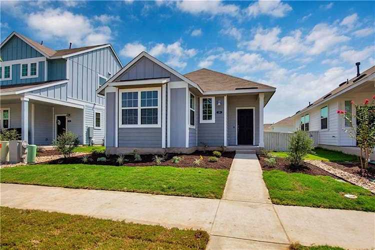 236 Fabion ST Kyle, TX 78640