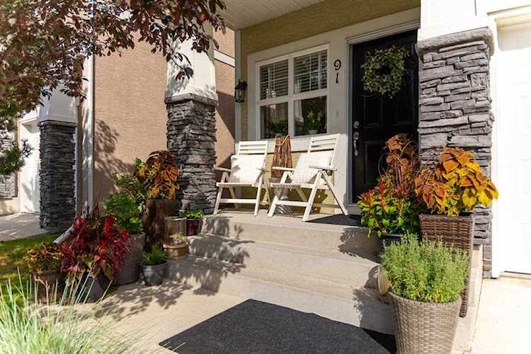 91 Wentworth Common SW Calgary, AB T3H 5V3