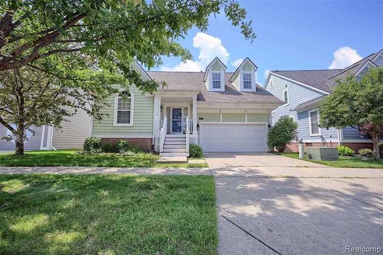 43112 Emerson Way Novi, MI 48377