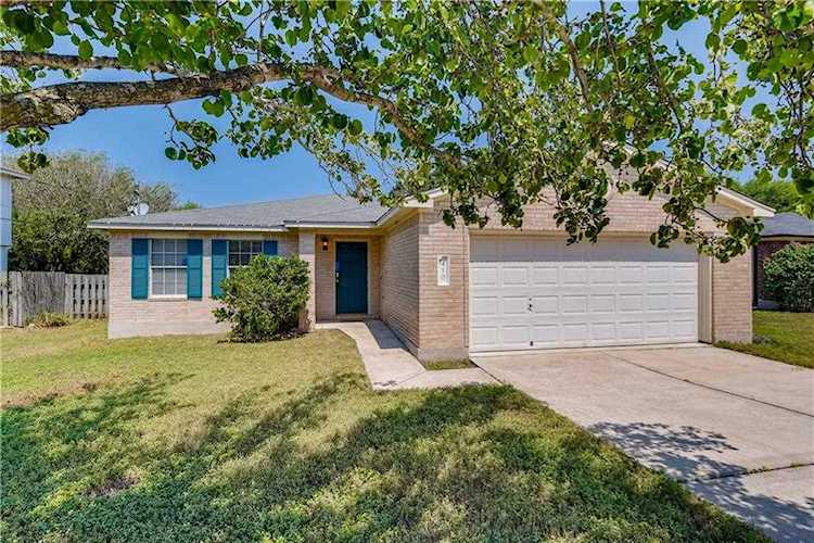 410 Jim Miller DR Kyle, TX 78640