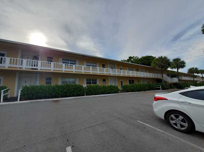 610 SE 2nd Avenue #L7 Deerfield Beach, FL 33441