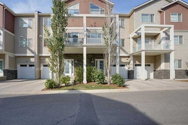 413 Redstone View NE Calgary, AB T3N 0M9