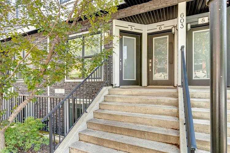 603 15 Ave SW #5 Calgary, AB T2R 0R4