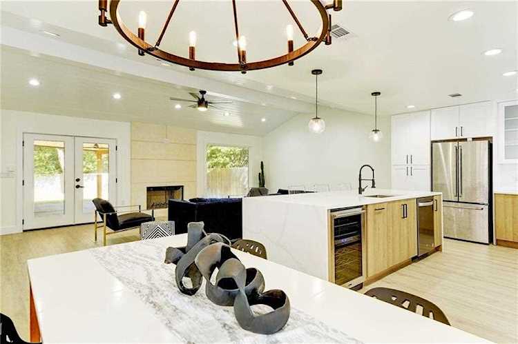 5006 Buffalo PASS Austin, TX 78745
