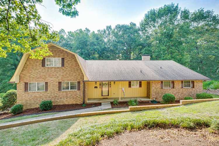 2225 Sheffield St Kingsport, TN 37660