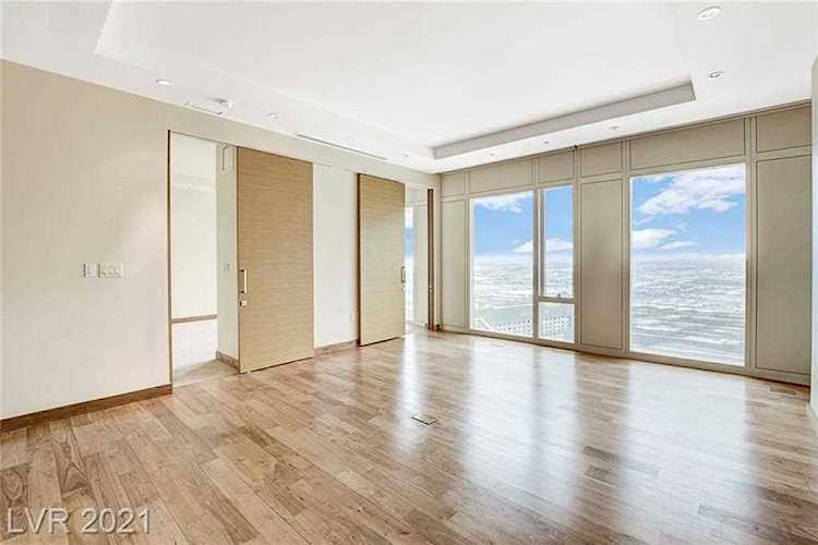 3750 Las Vegas Blvd #3910 Las Vegas, NV 89158