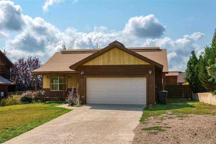 348 Honeysuckle Dr Hayden, CO 81639