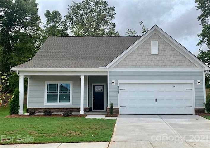 4608 Grove Manor Dr Waxhaw, NC 28173