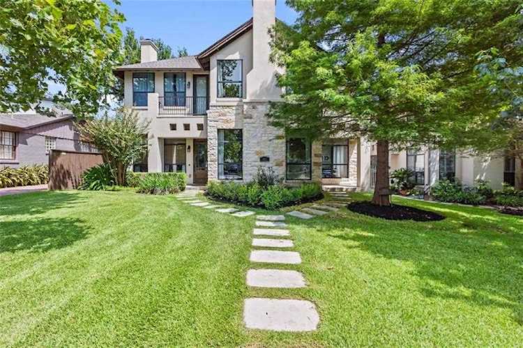 2802 Windsor RD #A Austin, TX 78703