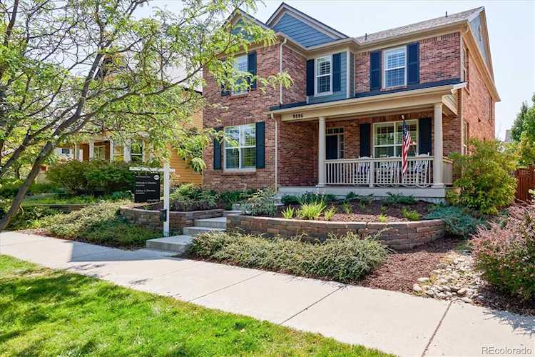 9886 E 27th Dr Denver, CO 80238